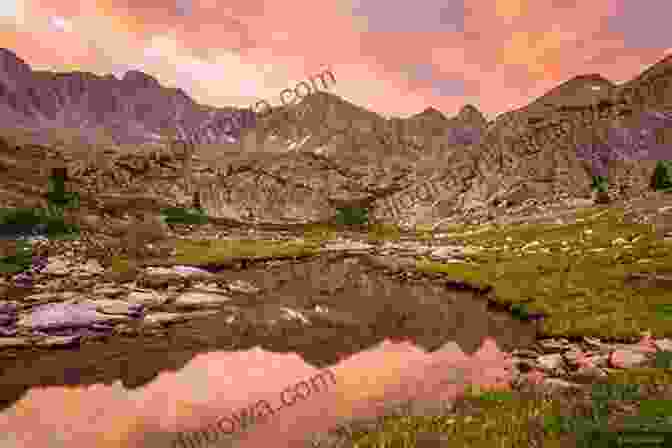 Scenic View Of Collegiate Peaks Wilderness Hiking Colorado S Maroon Bells Snowmass Wilderness: Plus The Hunter Fryingpan Mount Massive And Collegiate Peaks Wildernesses (Regional Hiking Series)