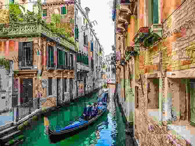 The Grand Canal In Venice, Offering A Serene And Romantic Gondola Ride Frommer S EasyGuide To Rome Florence And Venice 2024